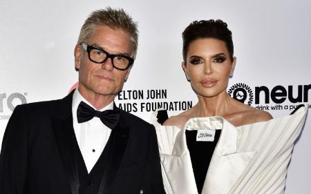 Lisa Rinna is married to Harry Hamlin.
